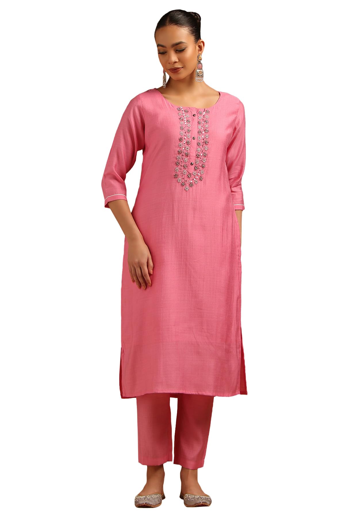 Soch Women Desert Storm Embellished Kurta Set with Cutdana Details
