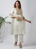 Gufrina WomenS Cotton Blend Kurta Pant With Round Neck 3/4Th Sleeves Solid Pattern Embroidery Work Regular Fit And Calf Length