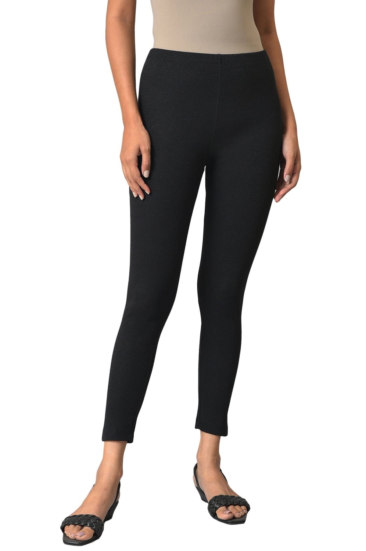 Aurelia WomenS Relaxed Tight (22Cre60188-703755_Black
