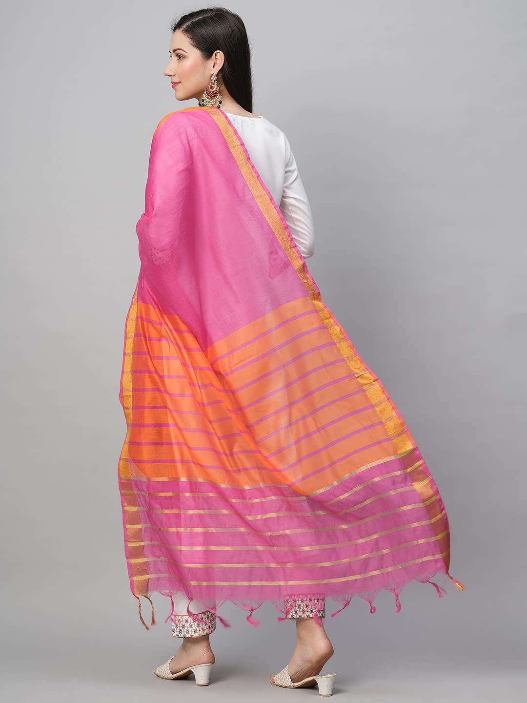 Gosriki Women'S Cotton Blend Embroidered Straight Kurta With Pant & Dupatta (Silksi-White-Gs)