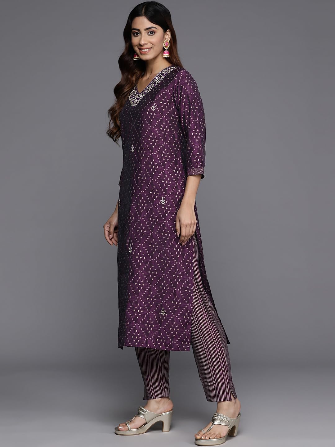 Varanga Women Zari And Beads Embroidered Kurta With Bottom And Dupatta
