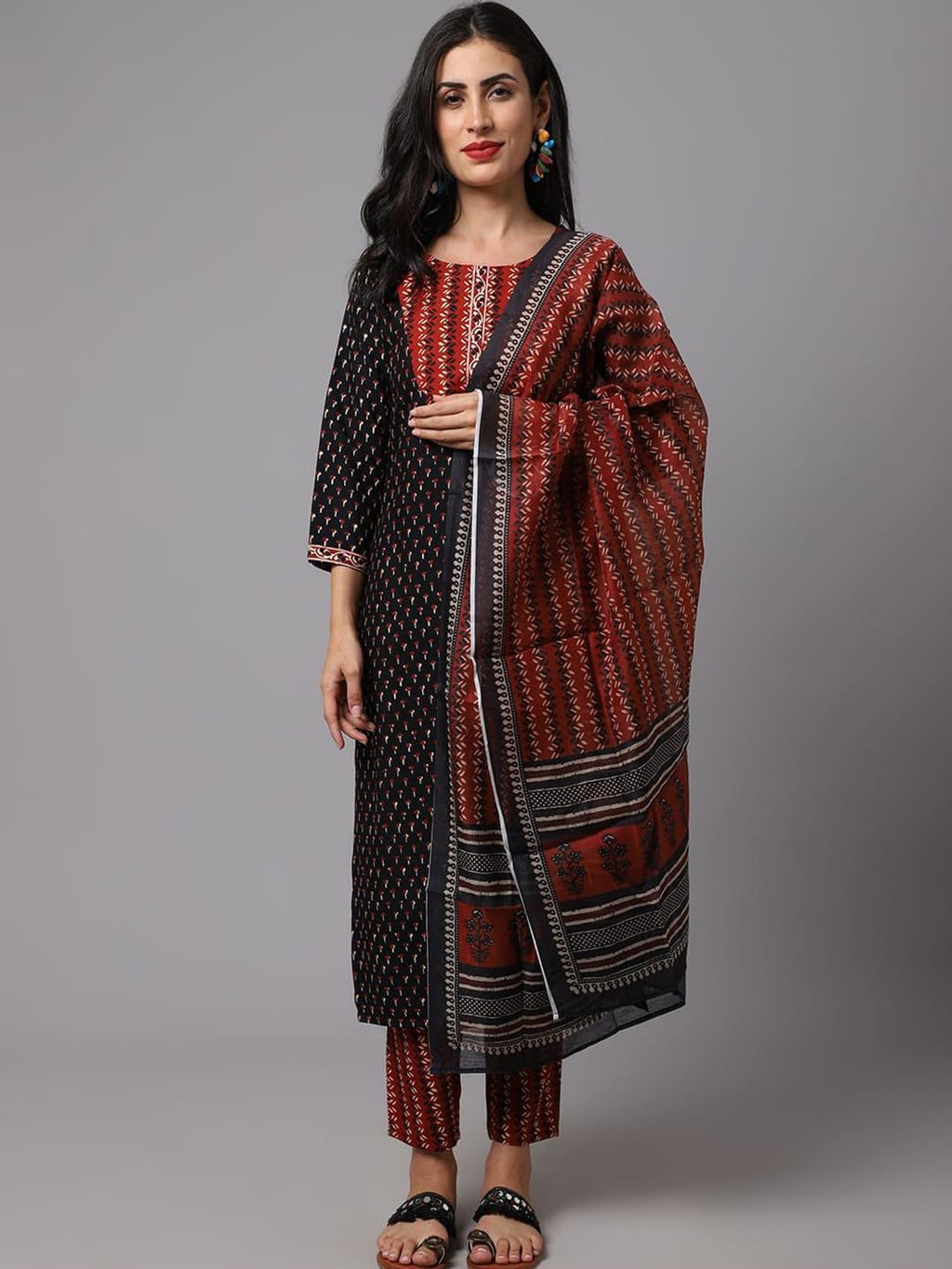 Tee Projekt WomenS Cotton Blend Straight Kurta Pant With Dupatta Set Ll Round Neck Kurta Ll Kurta Set For Women Black