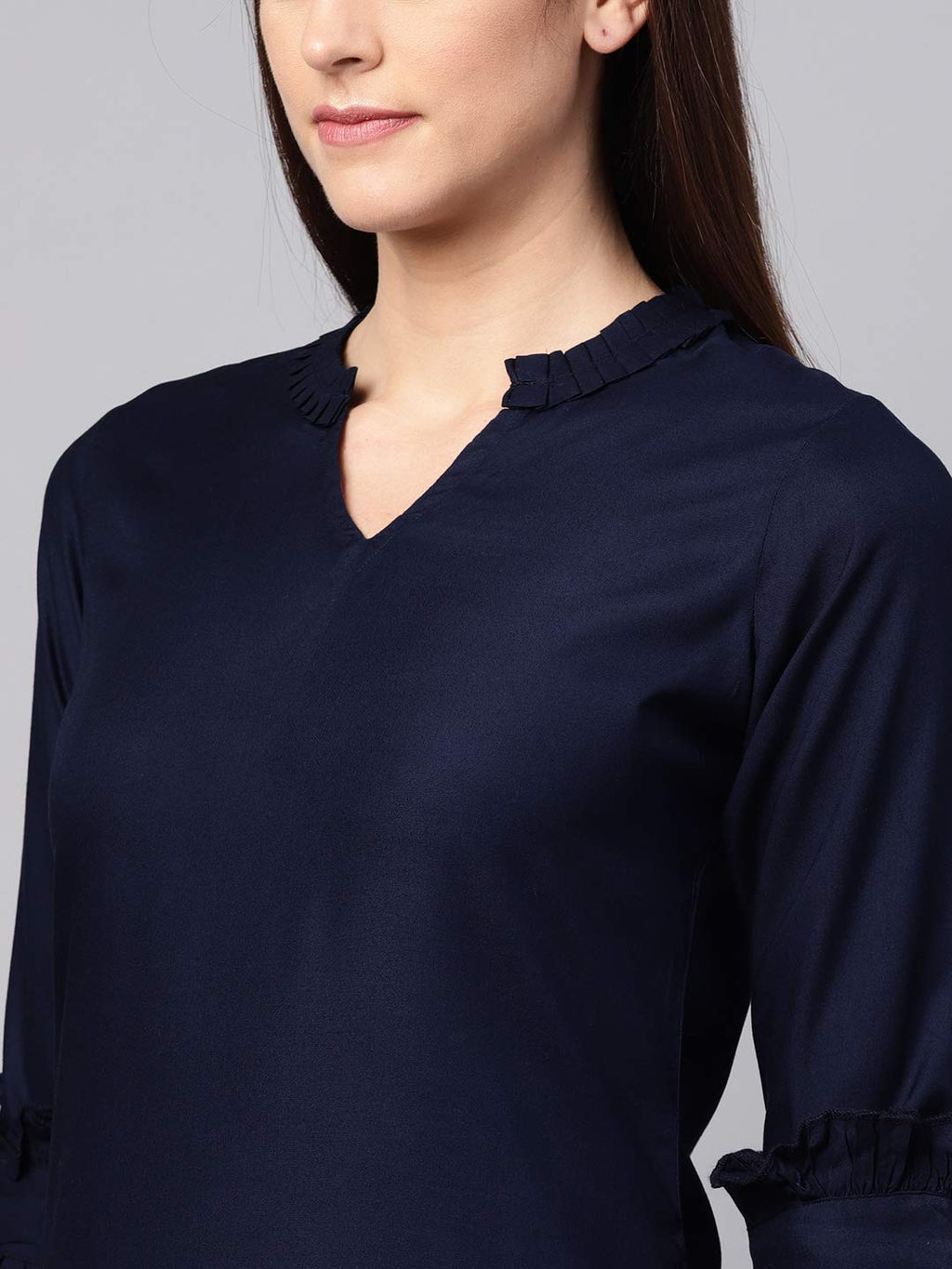 Idalia Women'S Cotton Blend Solid Regular Kurti