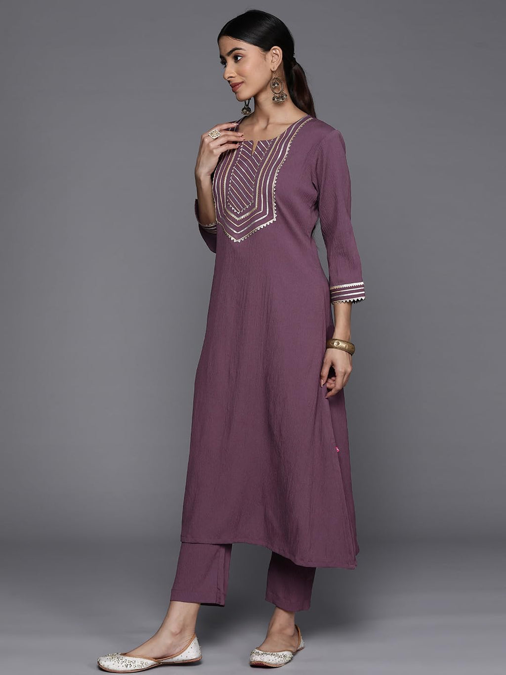 Violet Straight Kurta With Gota Lace Embellished Kurta, Round Neckline With Slit, Straight Kurta, Side Slit, Straight Hemline, Gota Lace Embellishment.