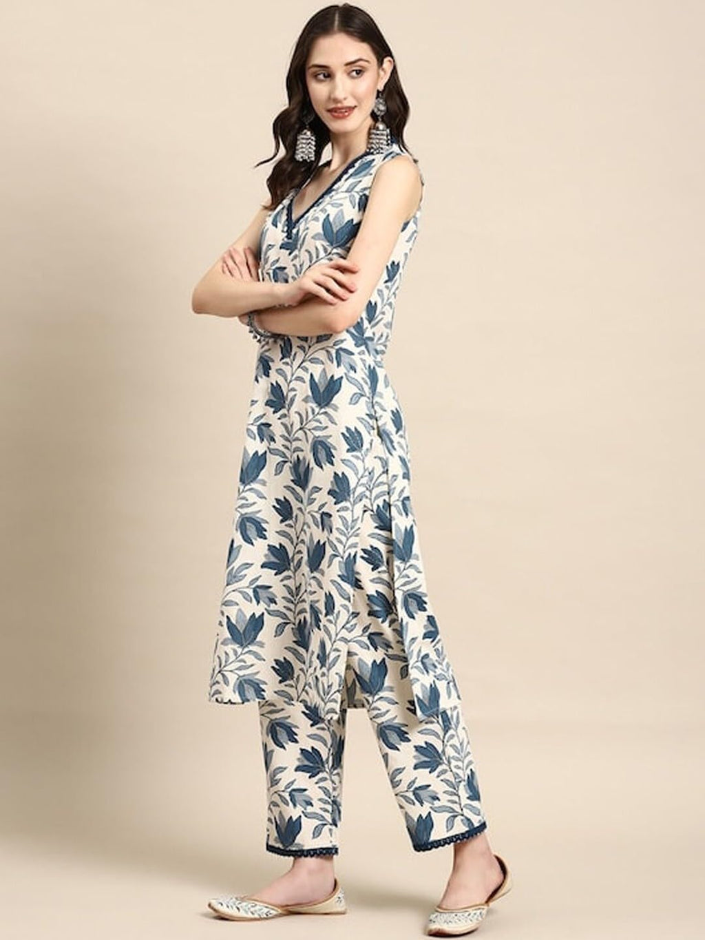 Fashion Basket Women'S White Color Cotton Anarkali Kurta Set With Duptta For Women