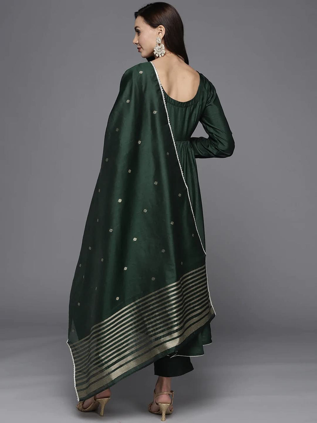 Gosriki Women Kurta And Pant With Dupatta