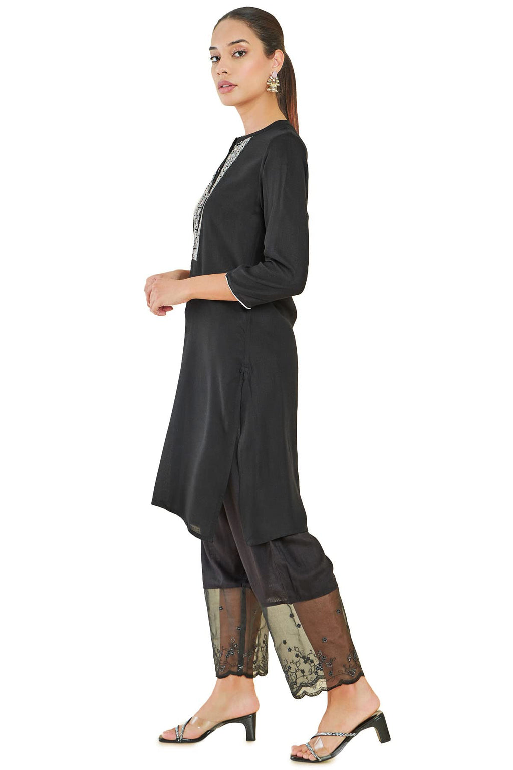 Soch Women Black Rayon Solid Kurta