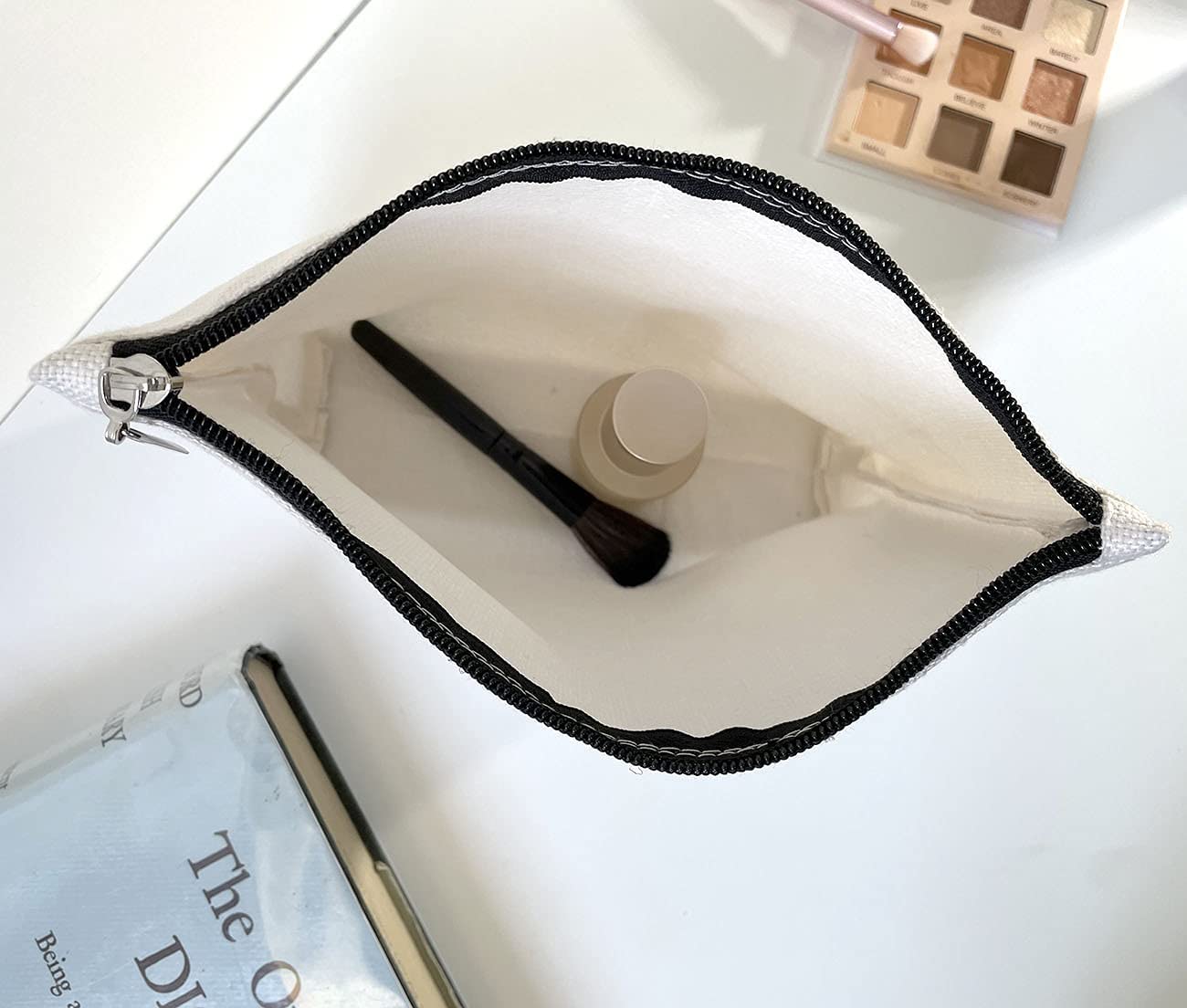 GevGuxLuo Friends Gift for Women, Halloween Funny Skull Gift, Birthday Gifts for Her Best Friend Bestie Sister, This Bag Contain