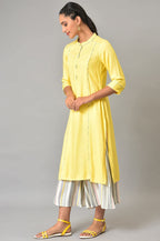 Aurelia Women Solid Viscose Kurta Set With Trousers