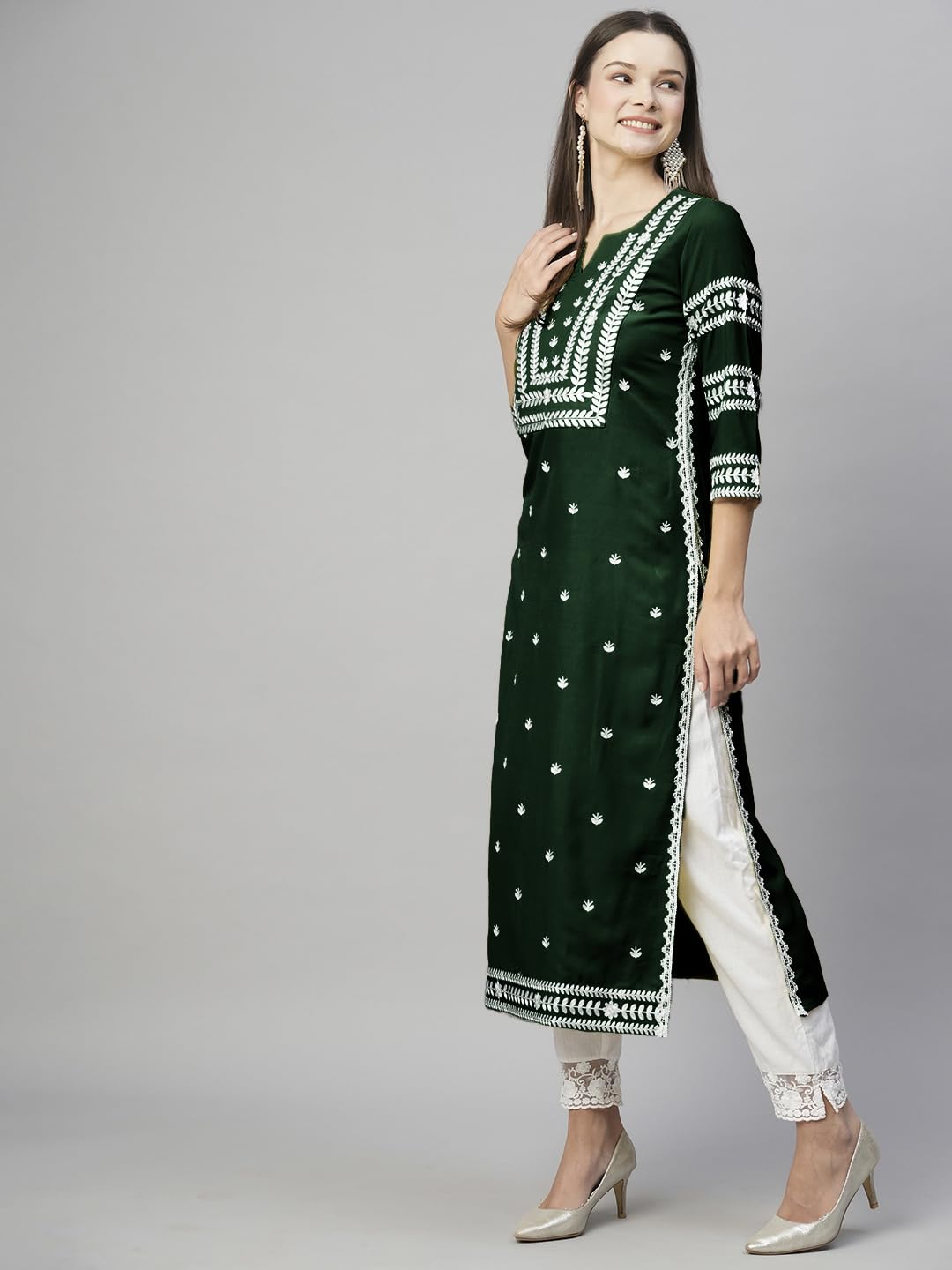 ANNI DESIGNER Womens Cotton Blend Chikankari Embroidered Straight Kurta (STHO-Dark Green_M_Dark Green_Medium)