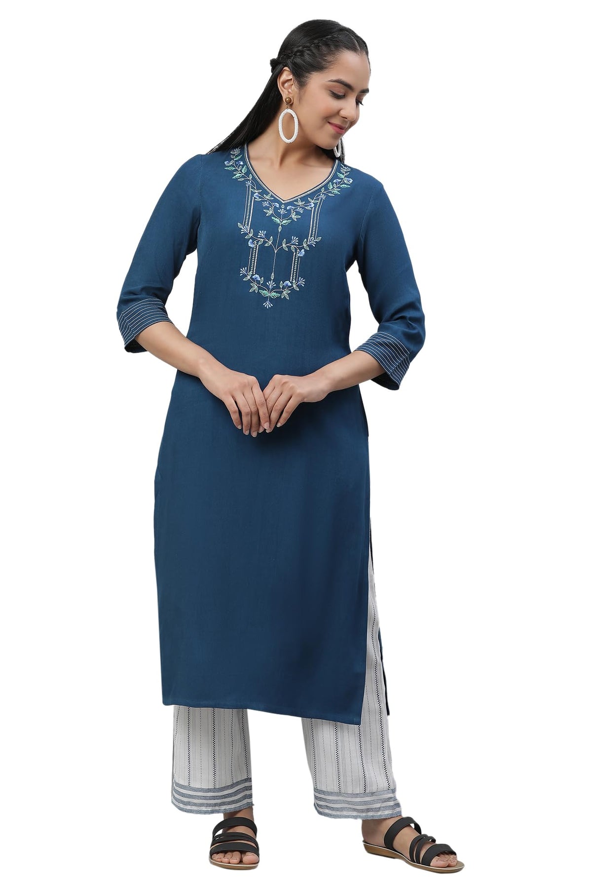 Aurelia Womens Jewel Solid Viscose Straight Kurta_23AUA14492-606450_XS