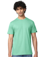 Bewakoof Mens Solid Regular Fit Half Sleeve Round Neck Cotton Jersey T-Shirt_646799_Green_M