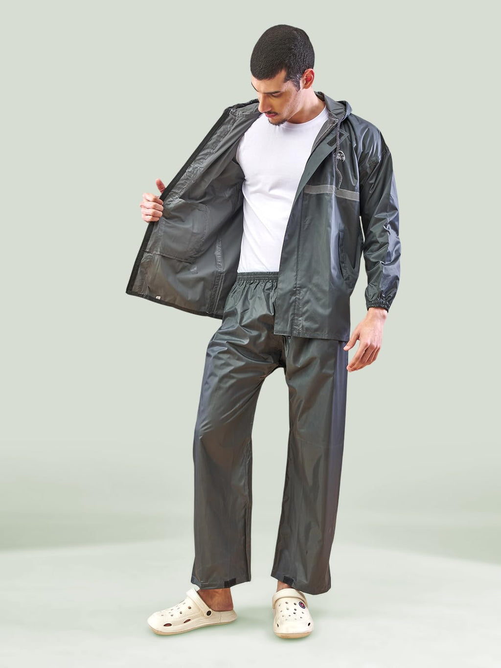 Lux Venus Reflecting Design Tapping Rain Suit For Men