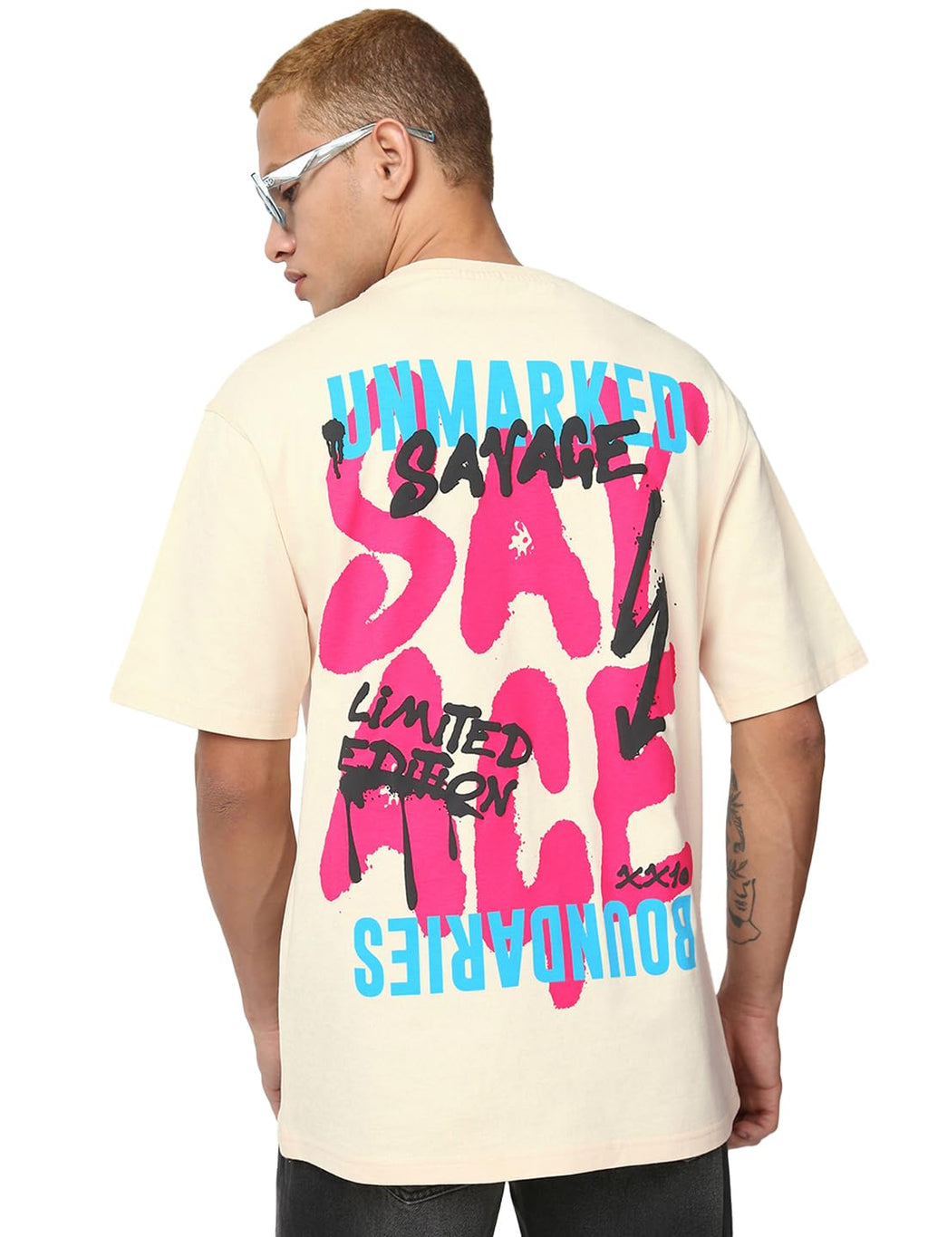 Bewakoof Mens Graphic Print Oversized Fit Half Sleeve Round Neck Pure Cotton T-Shirt_666416_Off White_S