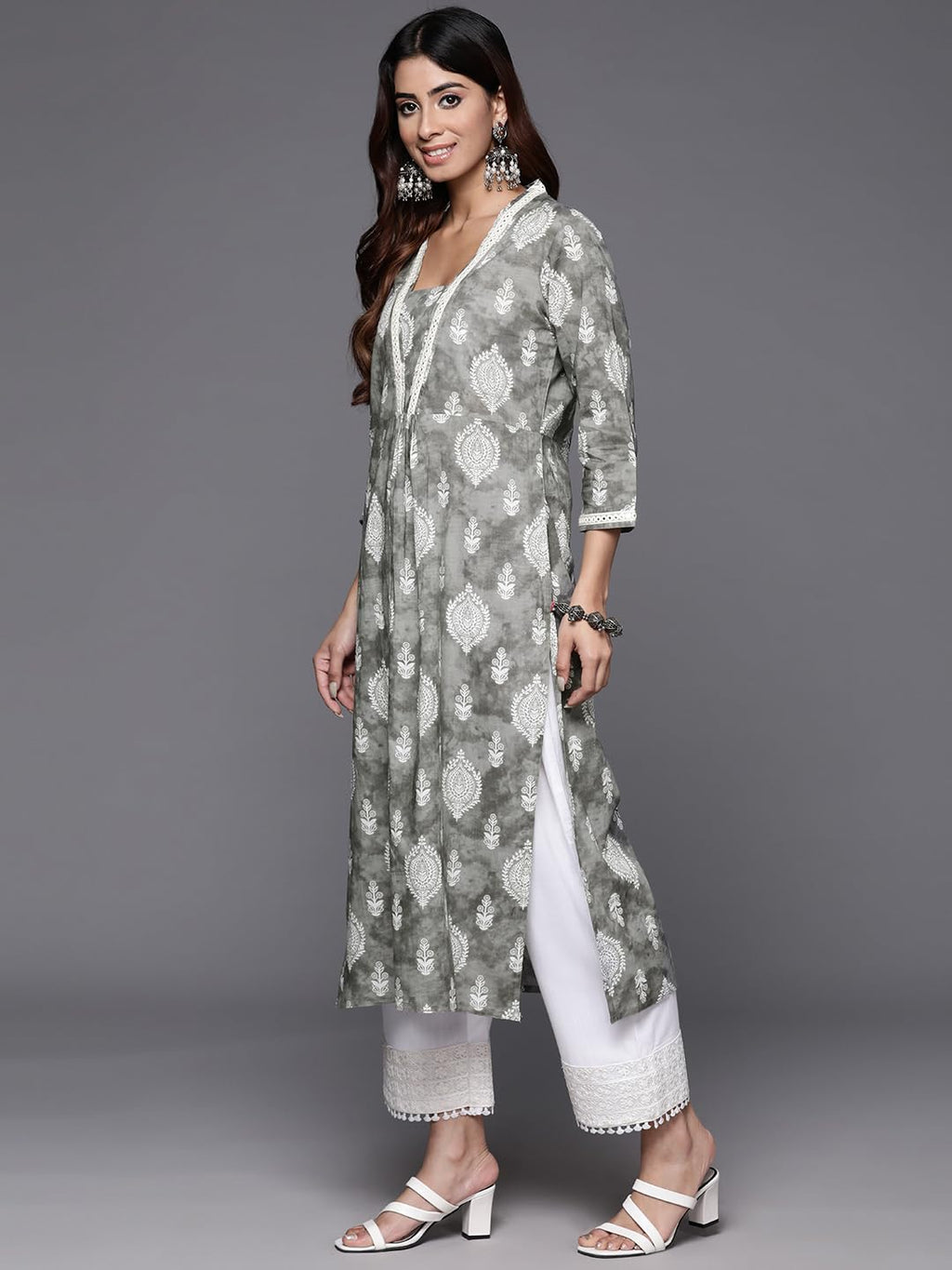 Varanga Women Grey Printed V-Neck Lace Embellished Straight Kurta - Traditional Ethnic Wear, Comfortable & Stylish For Casual &