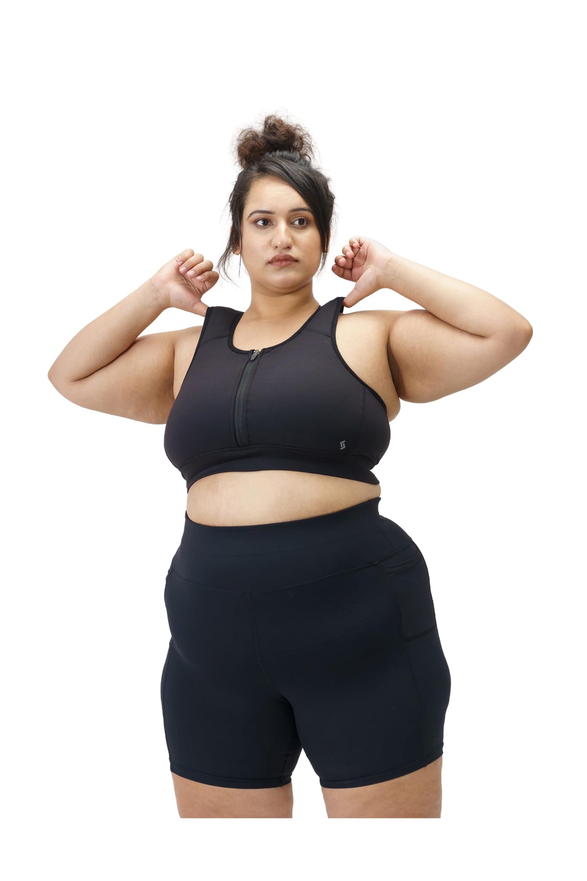 Spirit Animal Plus Size Sports Bra For Women, Black Medium Support With Removable Pads, Pullover Design With 4 Way Stretch, Mois 2