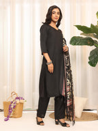 Varanga WomenS Solid Black V-Neck Straight Kurta Set With Printed Dupatta  Stylish & Comfortable Ethnic Wear For Casual & Festi
