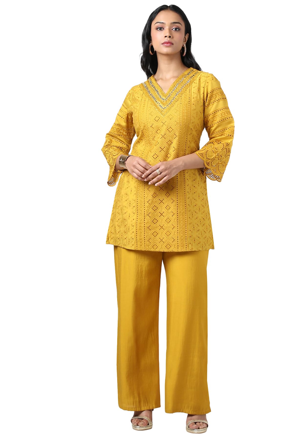 Soch Women Pattern:embroidered Fabric:viscose Blend Embellishment Type:mirror Work Package Contains: Kurta Palazzo