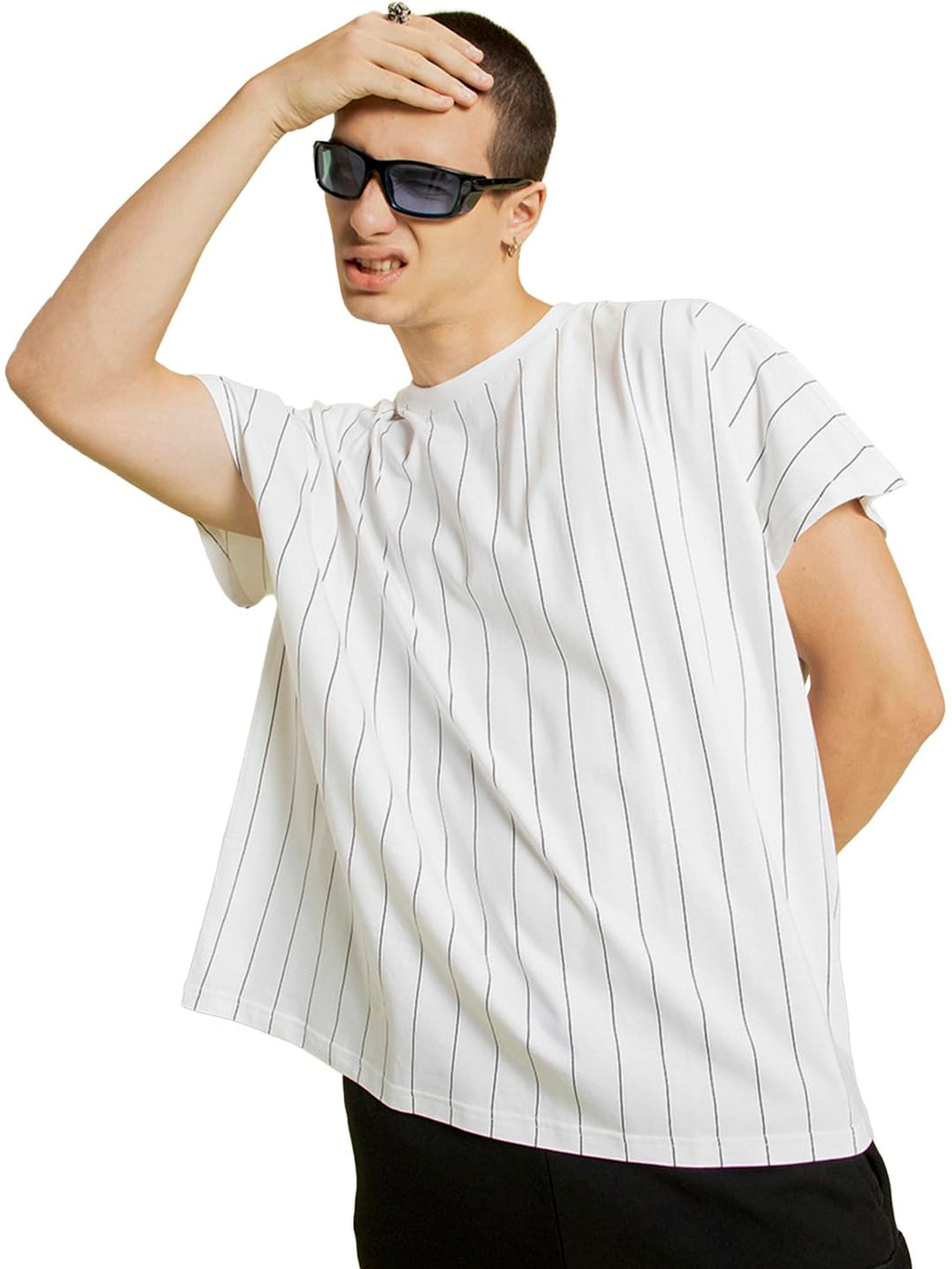 Bewakoof Mens Striped Super Loose Fit Sleeveless Round Neck Cotton Vest_569036_White_L