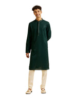 Manyavar Mens Georgette Embroidered|Sequins Kurta Churidar Set (Green,XXL)