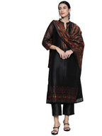 Varanga Women Black Printed Straight Kurta Paired With Solid Bottom And Printed Dupatta  Stylish Round Neck Kurta With Three-Qua