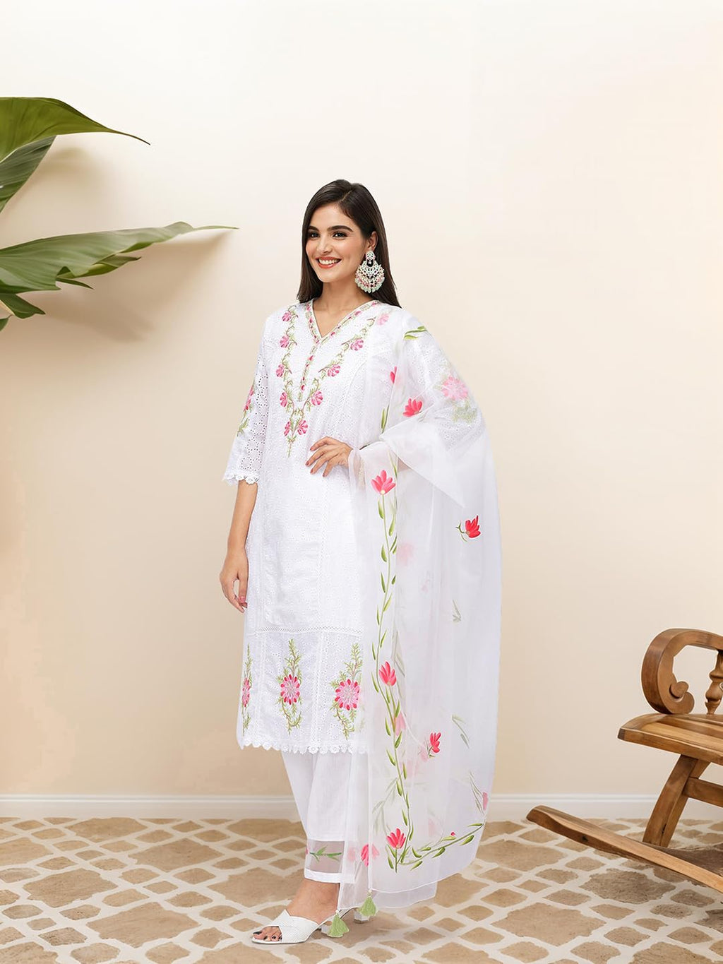 Ishin Thread Work Floral Design Schiffli Straight Kurta With Pants And Dupatta