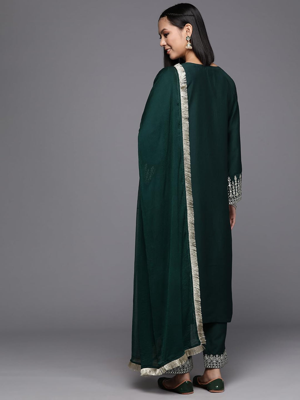 Varanga Women Green Embroidered Straight Kurta Paired With Tonal Bottom And Dupatta