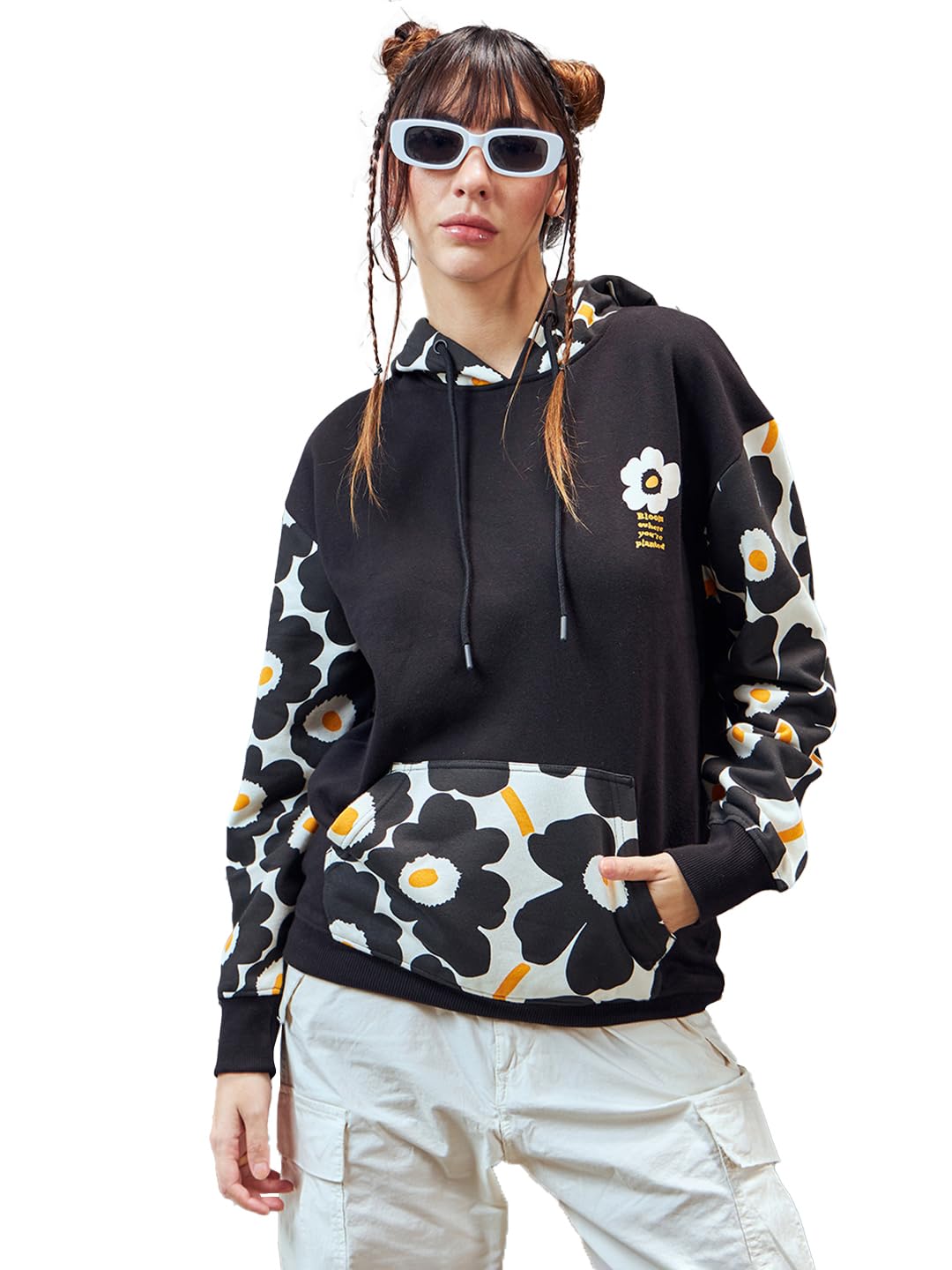 Bewakoof Heavy Duty 1.0 WomenS Graphic Printed Oversized Plus Size Hoodies_601639_Black_6Xl