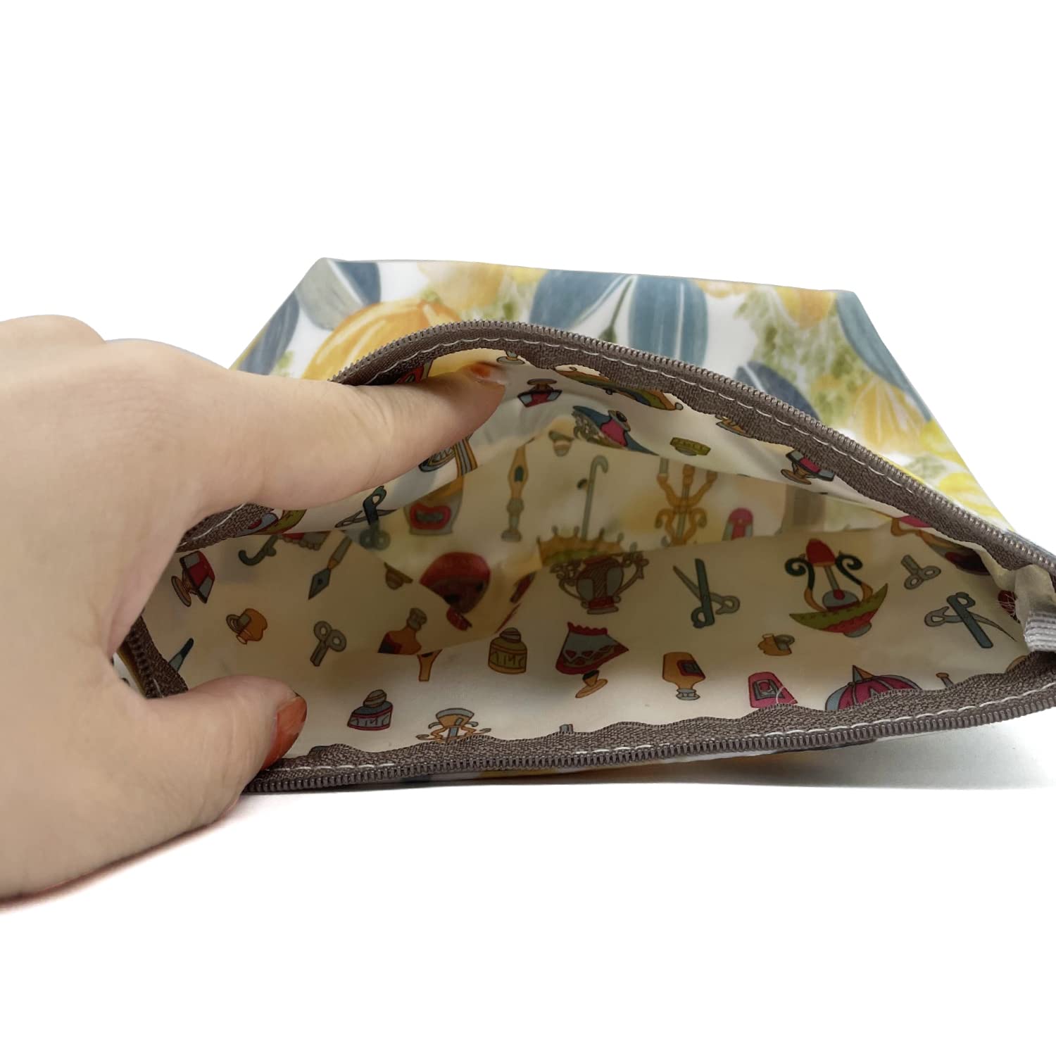 Hunger Yellow Tulip Print Make-Up Cosmetic Bag Carry Case (P11417013)