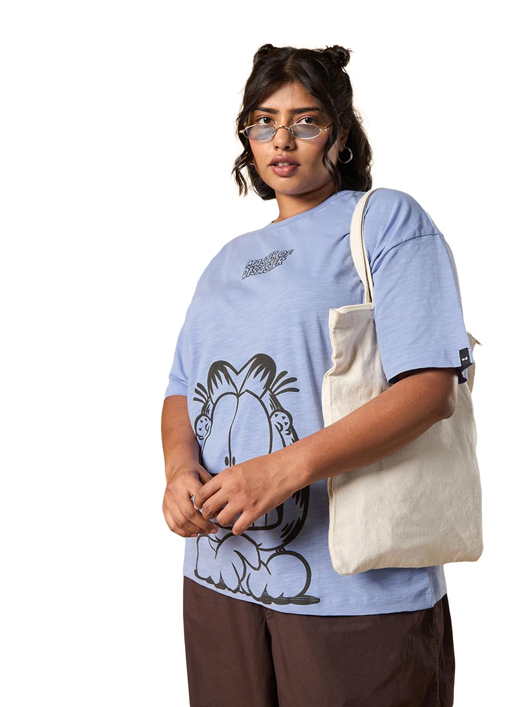 Bewakoof Air 1.0 Official Garfield Merchandise WomenS Graphic Printed Oversized Fit Half Sleeve Round Neck Cotton Plus Size Tshi
