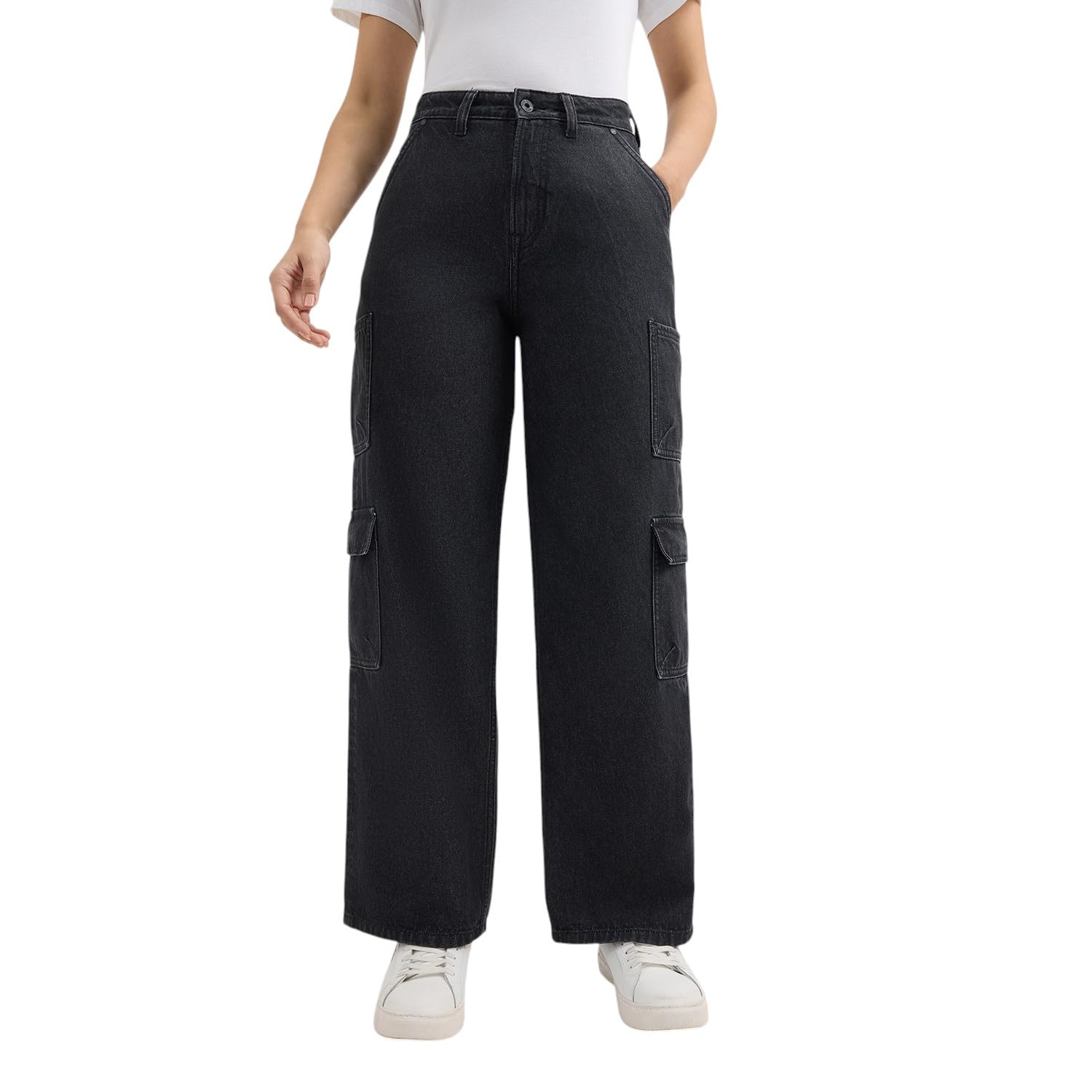 Women Black Straight Fit High Rise Cargo Jeans