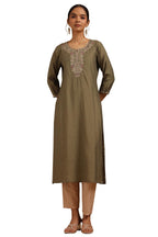 Soch Women Roman Silk Kurta with Zari
