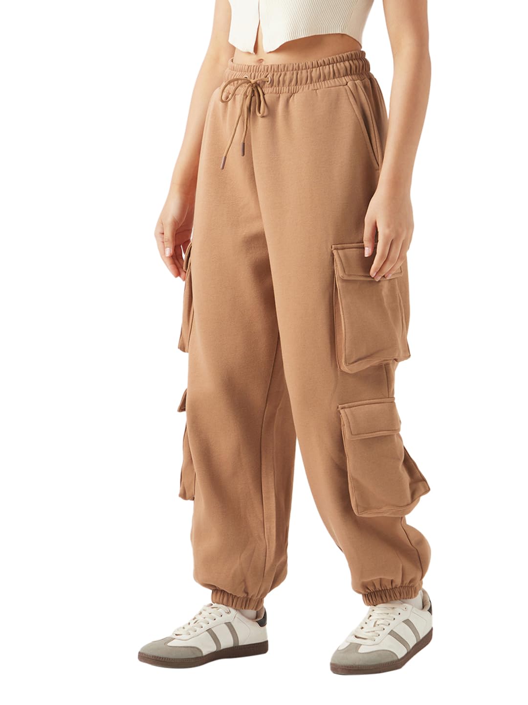 Bewakoof Women Mid Rise Heavy Duty 1.0 Solid Super Loose Fit Fleece Cargo Joggers_646708_Brown_XL