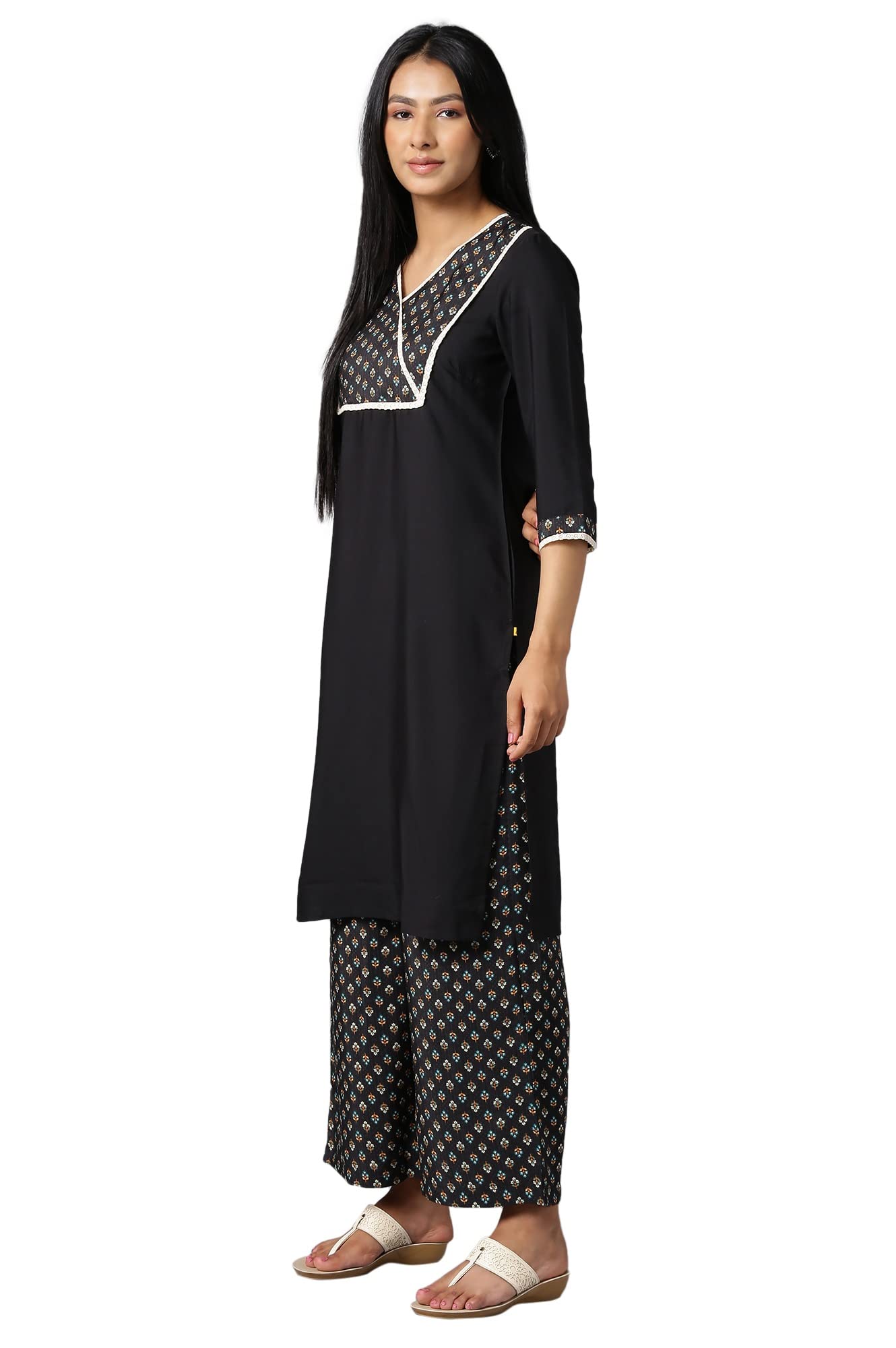 Aurelia Women Solid Crepe Kurta Set With Palazzos