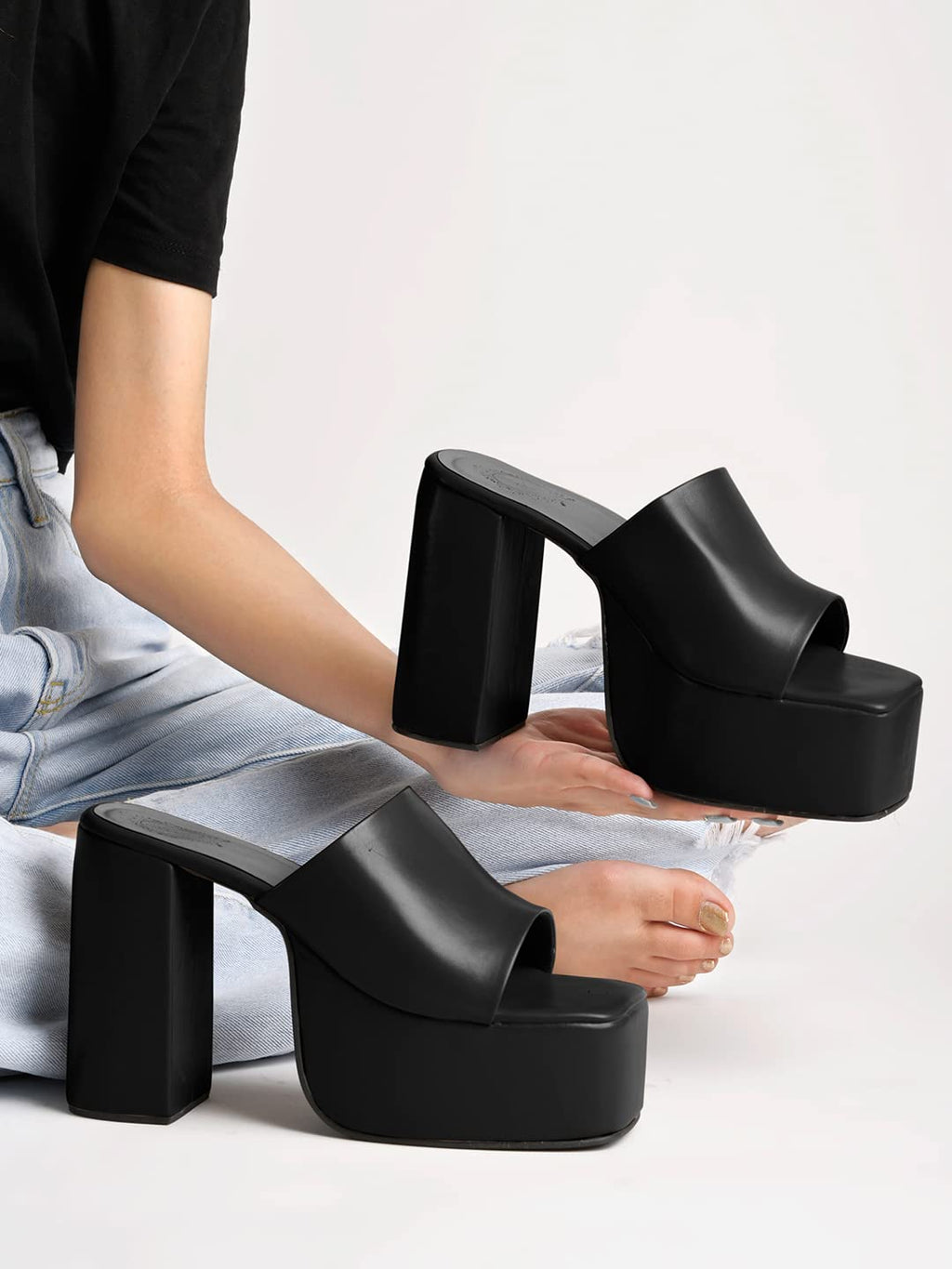Shoetopia Stylish Solid Black Block Heels For Women & Girls