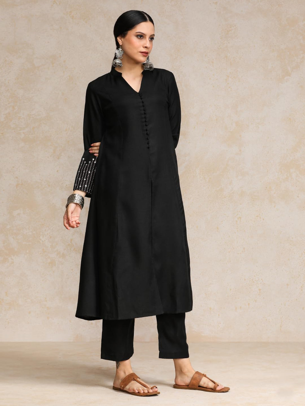 Varanga Black Mandarin Witn V Neck Anarkali Front Slit Detailing With Trouser