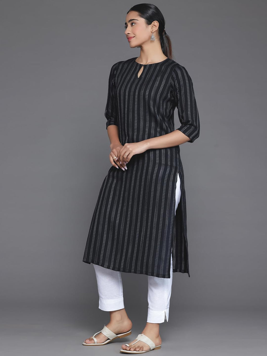 Libas WomenS Rayon Blend Woven Design Straight Kurta (29044_Black