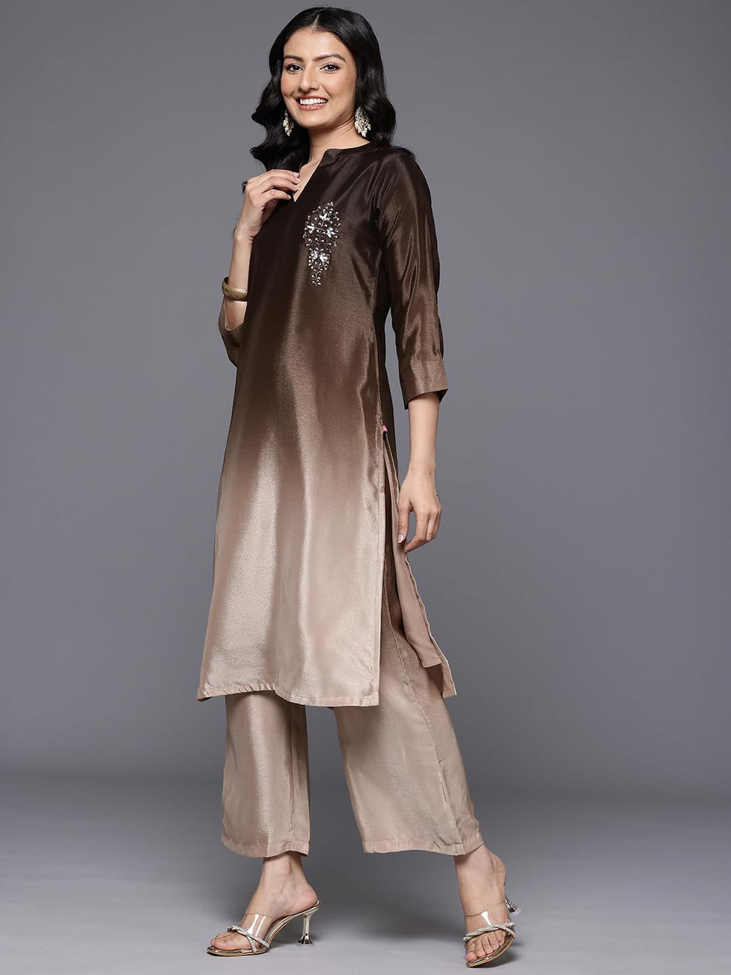Varanga Women'S Silk Blend Solid Regular Kurta ??Elegant, Comfortable & Timeless Ethnic Wear