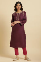 W Purple Floral Printed Regular Zari Kurta For Women