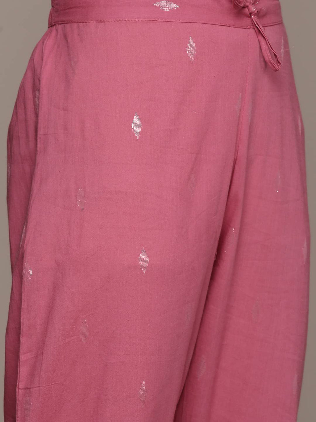 Ishin Cotton Blend Women'S Muave Floral Yoke Design Flared Kurta Set With Pants & With Dupatta