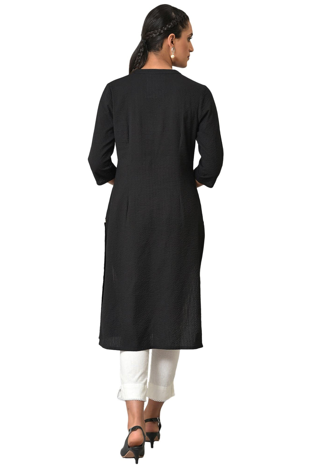 Aurelia Black Solid Cotton-Rayon Blend Regular Kurta For Women