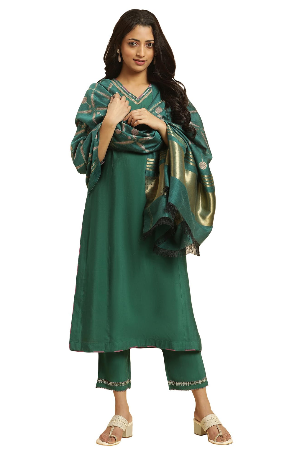 W For Woman Green Solid Kurta, Pants And Jacquard Dupatta (Size: M)-23Auws19528-220336