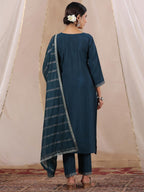 Ishin Women'S Silk Floral Regular Co-Ord Sets