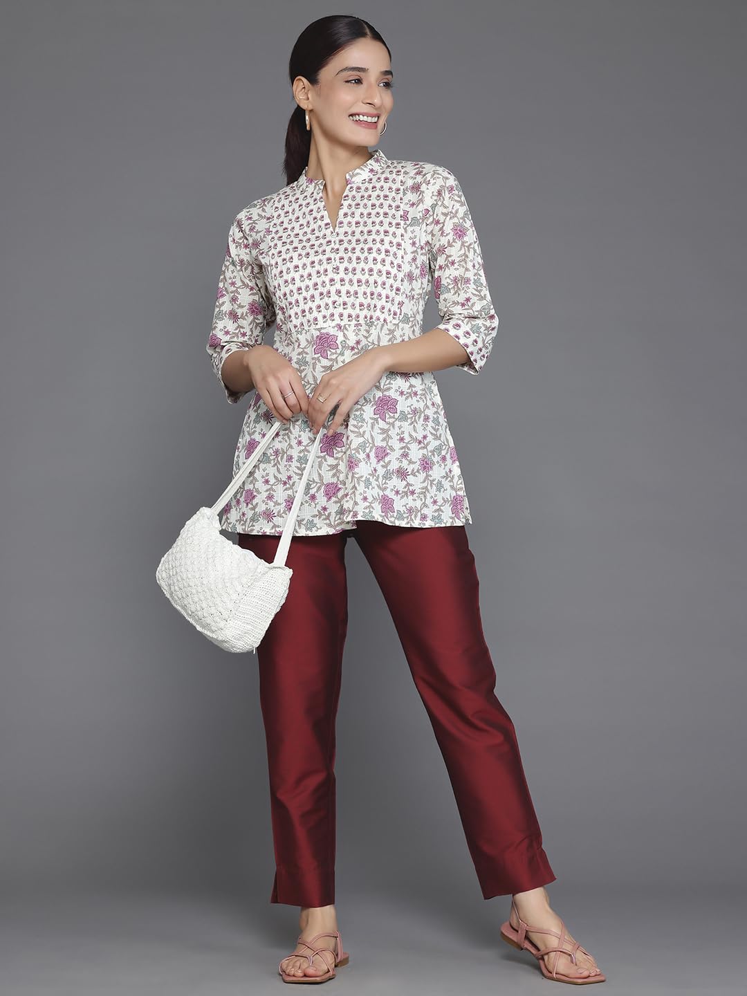 Libas WomenS Cotton Blend Printed Straight Kurtis (26872_Off White