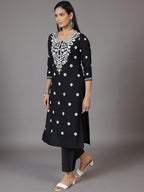 Libas WomenS Viscose Rayon Embroidered Straight Kurta (37140R_Black