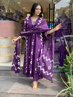 Lookmark WomenS Cotton Blend Zigzag And Dotted Print Kurta Plazzo Set With Dupatta Suitable For Every Indian Occasion (Az-Lm-Og