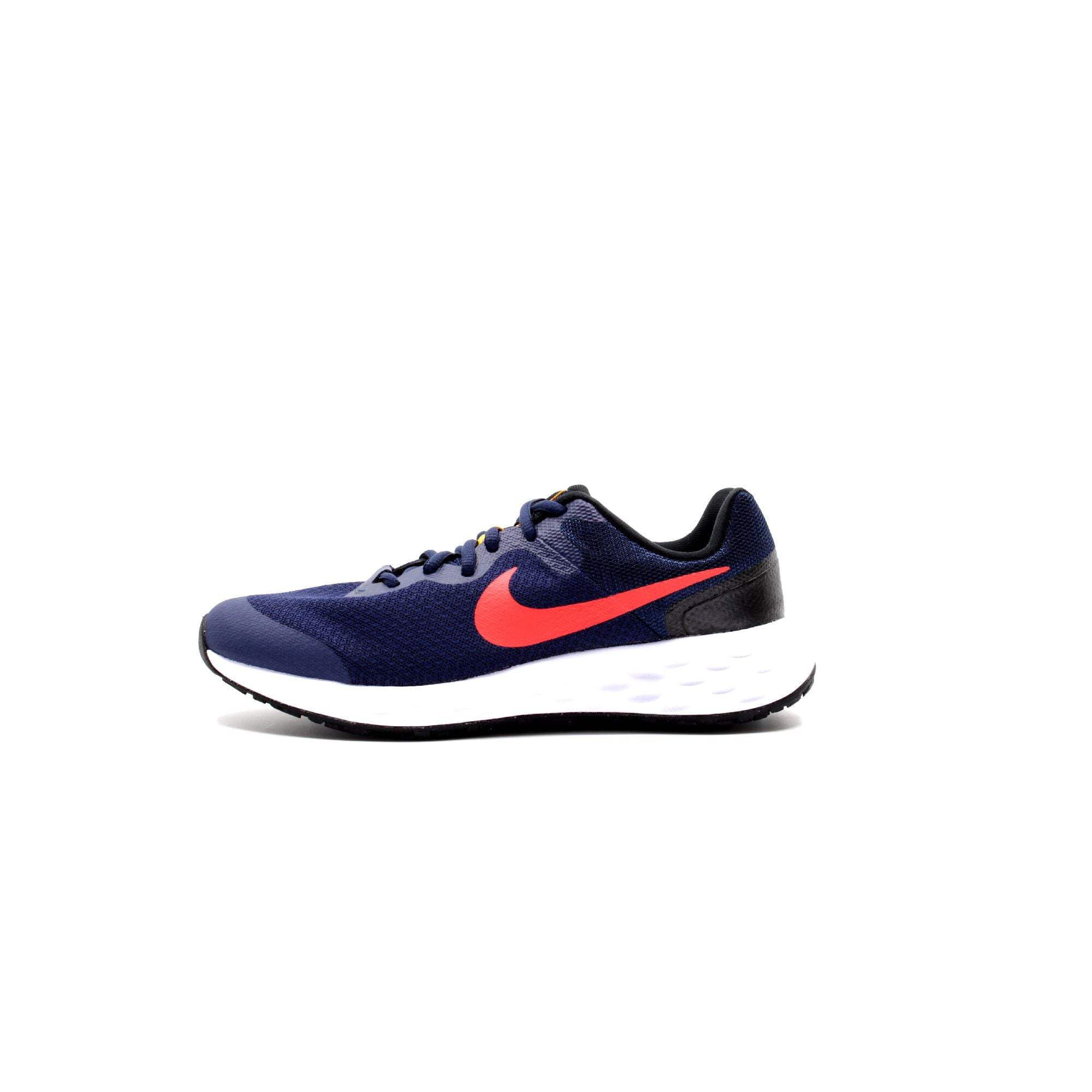 Nike Child Flat Revolution 6 Nn Boys Sneakers