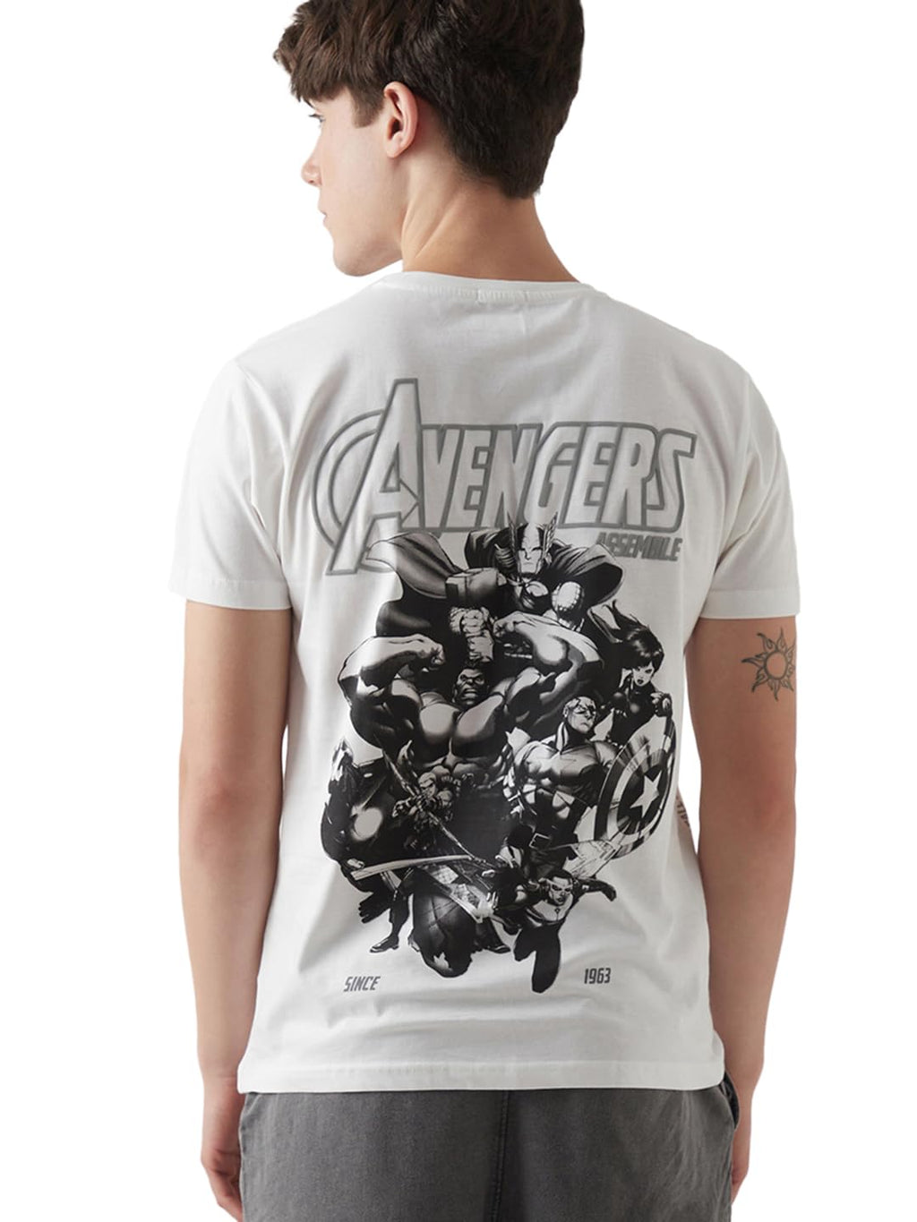 Bewakoof Official Marvel Merchandise Avengers Mens Graphic Print Regular Fit Half Sleeve Round Neck Cotton Jersey T-Shirt_64870