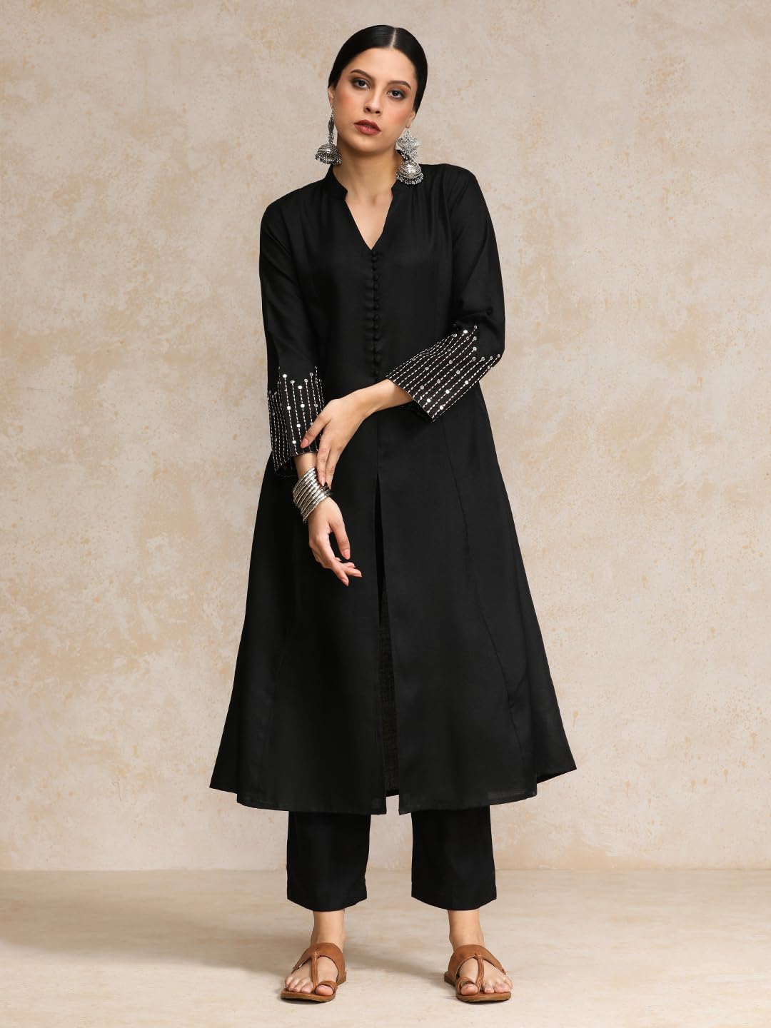 Varanga Black Mandarin Witn V Neck Anarkali Front Slit Detailing With Trouser