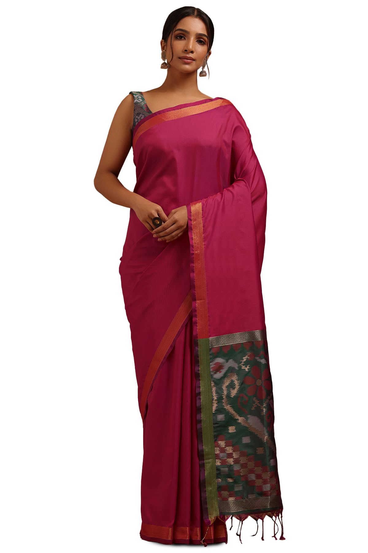 Soch Women Silk Blend Solid Saree